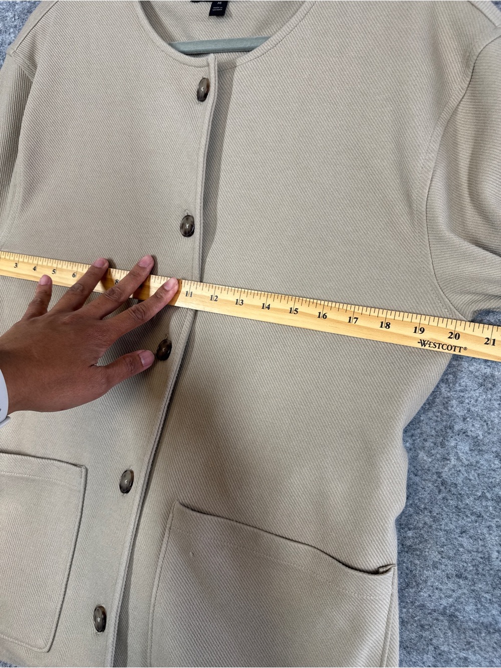Banana Republic Belted Fall Jacket Beige Medium Minimalist Quiet Luxury Career - Picture 14 of 16